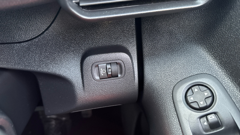 Peugeot Partner E-Standard 800 100kW 50kWh Professional Premium + Van Auto